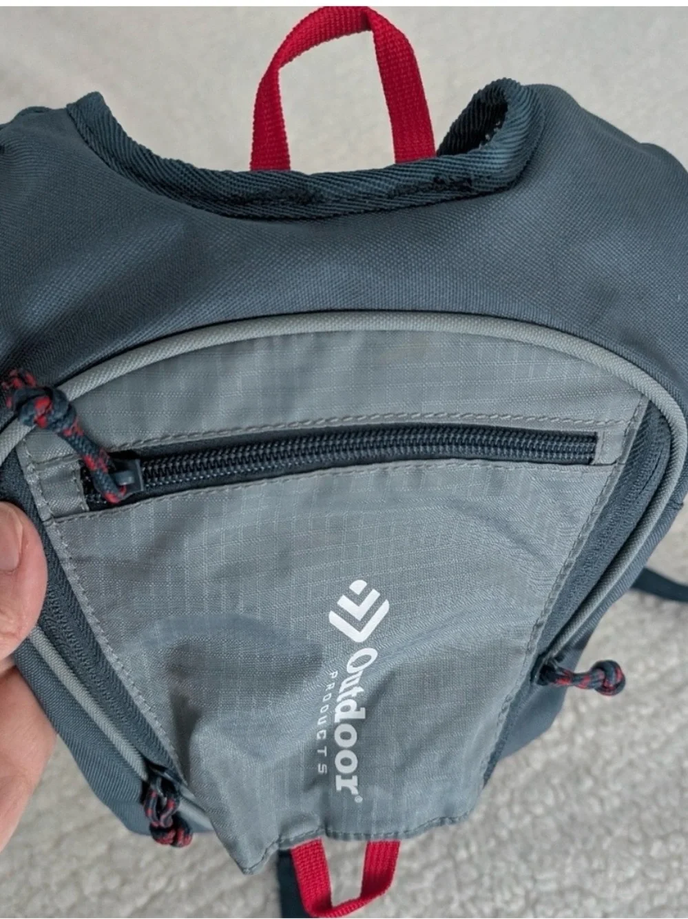 Gray and Dark Gray Men’s Daypack with Red Accents